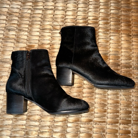 Coach Black Mohair Ankle Boots, Size 6 - Picture 4 of 13